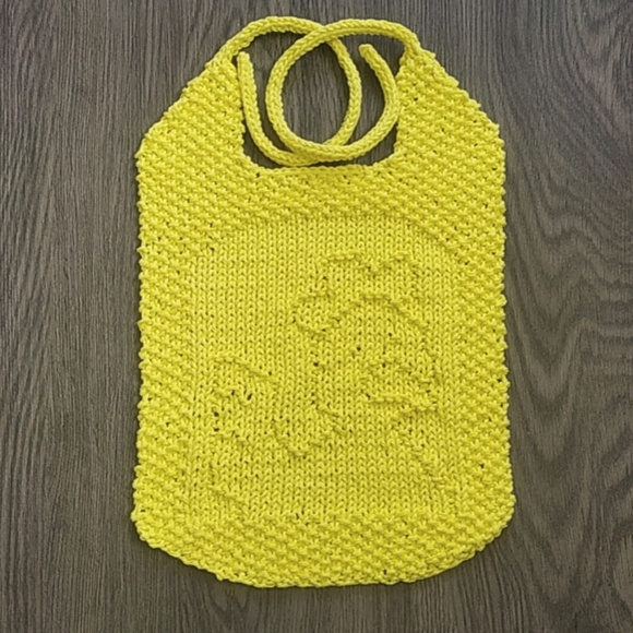 Hand Knit Chicken Baby Bib 🐔 💛 - Picture 2 of 5